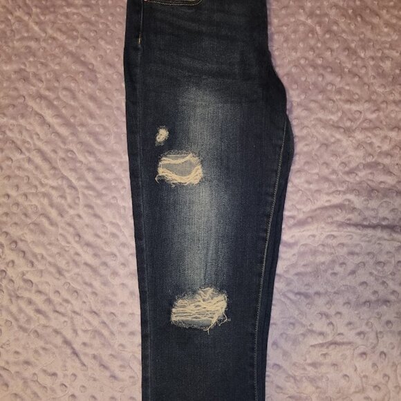 Soho NY&Co Distressed Curvy Cropped Legging Jeans Size 8 - Picture 6 of 9
